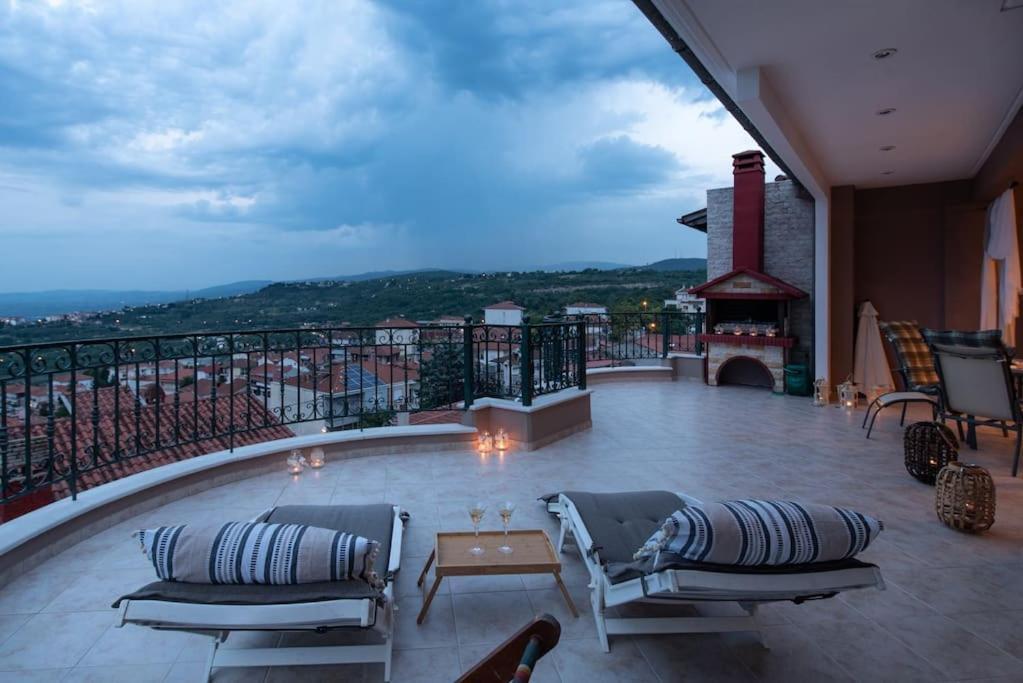 Amazing View With Huge Balcony Apartamento Veria  Exterior foto